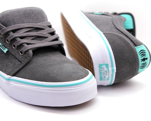 vans chukka low womens